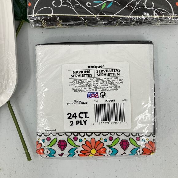 Unique Sugar Skull Day Of The Dead Halloween Paper Plates Napkins Party Pack Set - Picture 3 of 8
